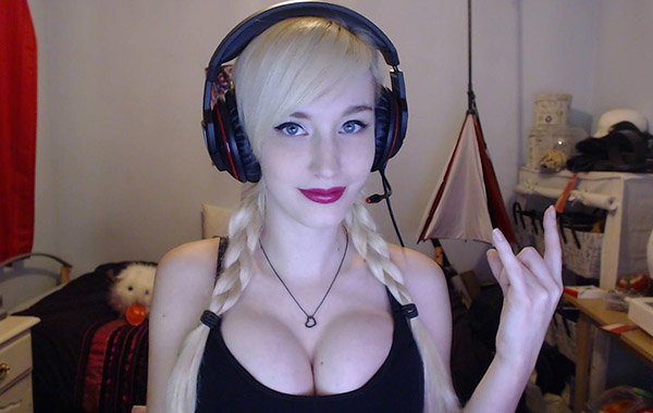 Веб кам модель